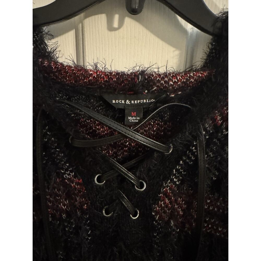 Rock & Republic Fuzzy Lash Plaid Lace Up Pullover Hoodie Sweater Black Red M - Picture 3 of 9